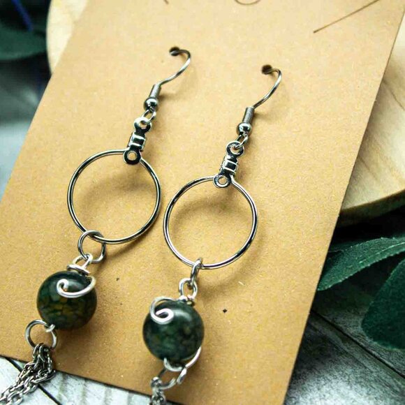 Emerald Green Agate Bead Dangle Earrings with Stainless Steel Chain - Picture 4 of 8